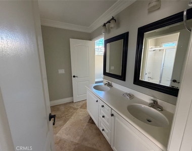 98 Dornoch Way - Photo Thumbnail 24
