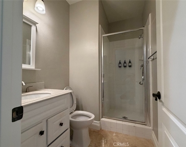 98 Dornoch Way - Photo Thumbnail 25
