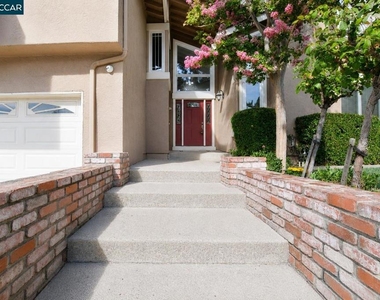 1325 New Hampshire Dr - Photo Thumbnail 5