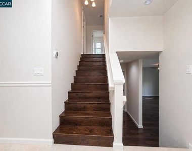 1325 New Hampshire Dr - Photo Thumbnail 18