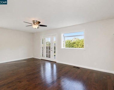 1325 New Hampshire Dr - Photo Thumbnail 15