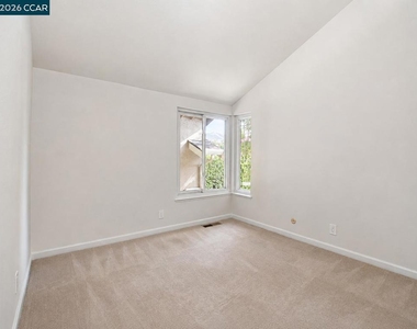 1325 New Hampshire Dr - Photo Thumbnail 19