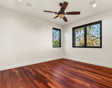 10445 Amberwood Lane - Photo Thumbnail 42
