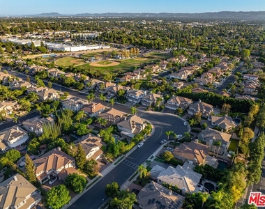 10445 Amberwood Lane - Photo Thumbnail 60