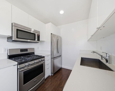 510 Pacific Avenue - Photo Thumbnail 7