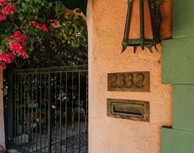 2332 Nella Vista Avenue - Photo Thumbnail 1