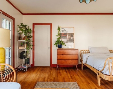 2332 Nella Vista Avenue - Photo Thumbnail 20