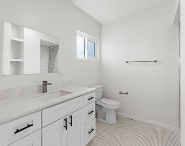 7825 W Manchester Avenue - Photo Thumbnail 9