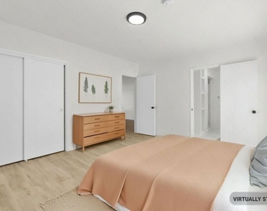 7825 W Manchester Avenue - Photo Thumbnail 6