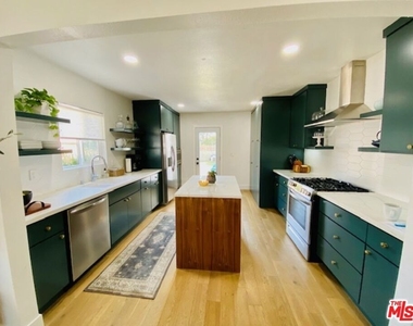 3796 Olmsted Avenue - Photo Thumbnail 7