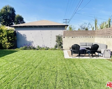 3796 Olmsted Avenue - Photo Thumbnail 15