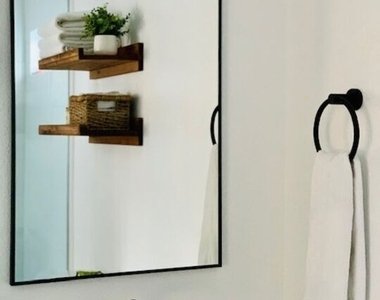 3796 Olmsted Avenue - Photo Thumbnail 12