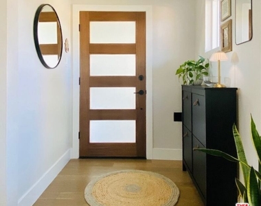 3796 Olmsted Avenue - Photo Thumbnail 5
