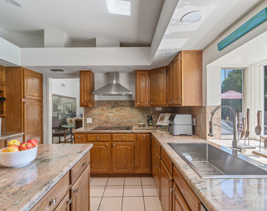 3599 E El Gaucho Circle - Photo Thumbnail 7
