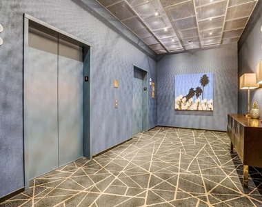 1050 S Grand Avenue - Photo Thumbnail 33