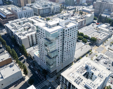1050 S Grand Avenue - Photo Thumbnail 49