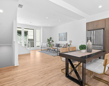 2213 Selig Drive - Photo Thumbnail 6