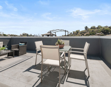 2213 Selig Drive - Photo Thumbnail 27
