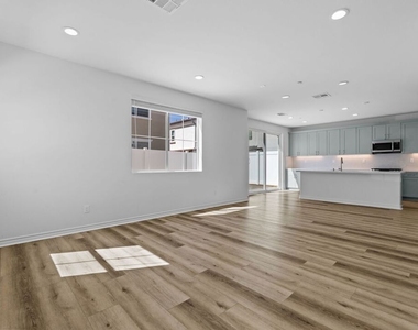 5739 Westmont Lane - Photo Thumbnail 2
