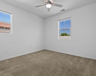 5739 Westmont Lane - Photo Thumbnail 20