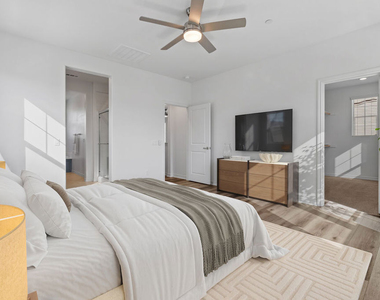 5739 Westmont Lane - Photo Thumbnail 32