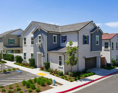 5739 Westmont Lane - Photo Thumbnail 40