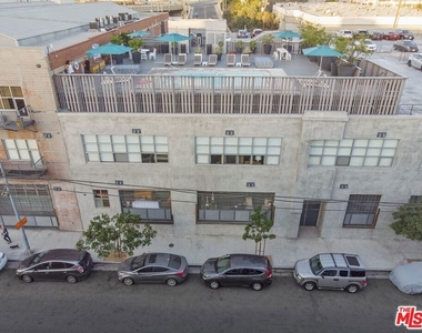 500 Molino Street - Photo Thumbnail 22