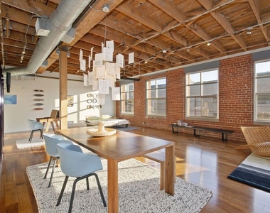 500 Molino Street - Photo Thumbnail 2