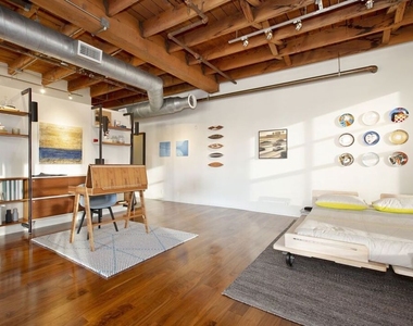 500 Molino Street - Photo Thumbnail 3