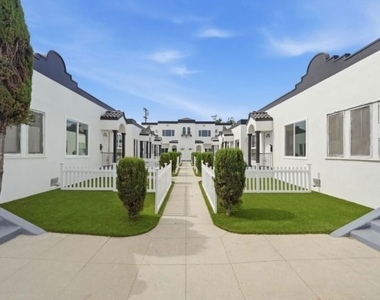 3026 W 12th Street - Photo Thumbnail 9