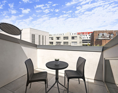 940 E 2nd Street - Photo Thumbnail 27