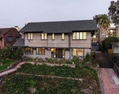344 S Kingsley Drive - Photo Thumbnail 21