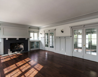 344 S Kingsley Drive - Photo Thumbnail 5