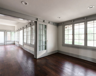 344 S Kingsley Drive - Photo Thumbnail 7