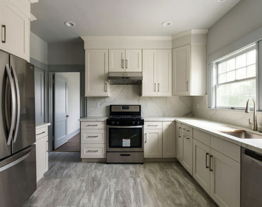 344 S Kingsley Drive - Photo Thumbnail 8