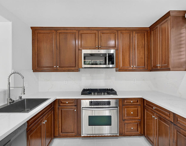 12975 Agustin Place - Photo Thumbnail 15