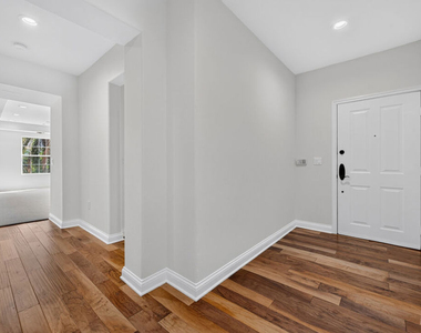 12975 Agustin Place - Photo Thumbnail 23