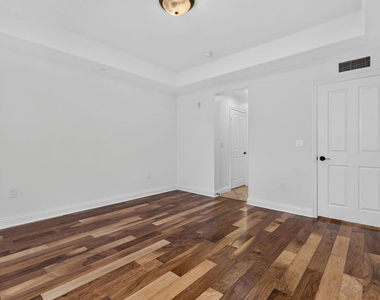 12975 Agustin Place - Photo Thumbnail 31