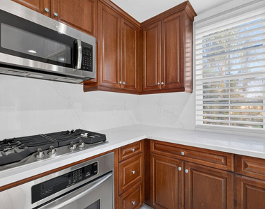 12975 Agustin Place - Photo Thumbnail 17