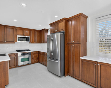 12975 Agustin Place - Photo Thumbnail 10