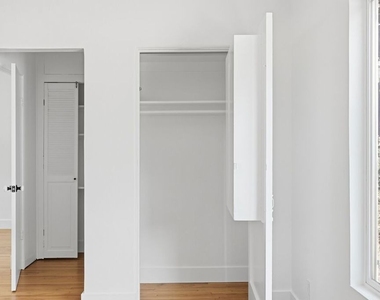 215 N Avenue 49 - Photo Thumbnail 12