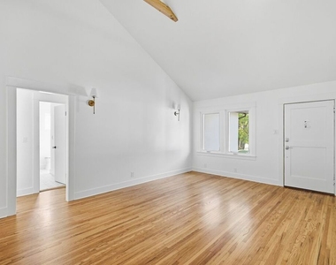 213 N Avenue 49 - Photo Thumbnail 11