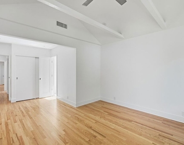 213 N Avenue 49 - Photo Thumbnail 23