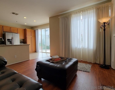 9560 Compass Point Drive S - Photo Thumbnail 12