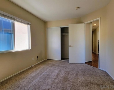 9560 Compass Point Drive S - Photo Thumbnail 30