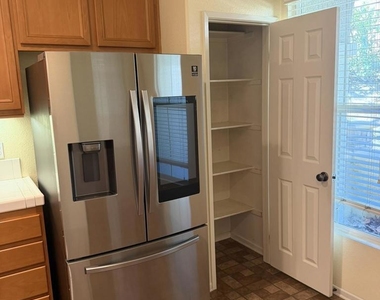 1760 Morgans Ave - Photo Thumbnail 25
