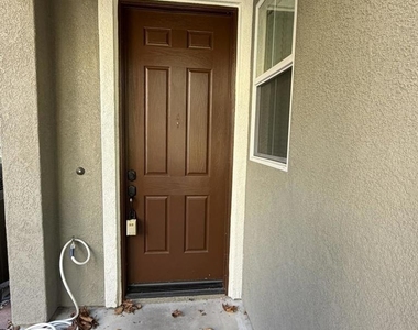 1760 Morgans Ave - Photo Thumbnail 11