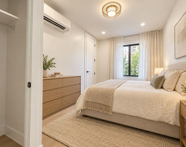 334 Evergreen Avenue - Photo Thumbnail 3