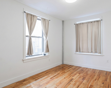 11 Maple St 11225 - Photo Thumbnail 8