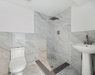 329 Decatur Street - Photo Thumbnail 11